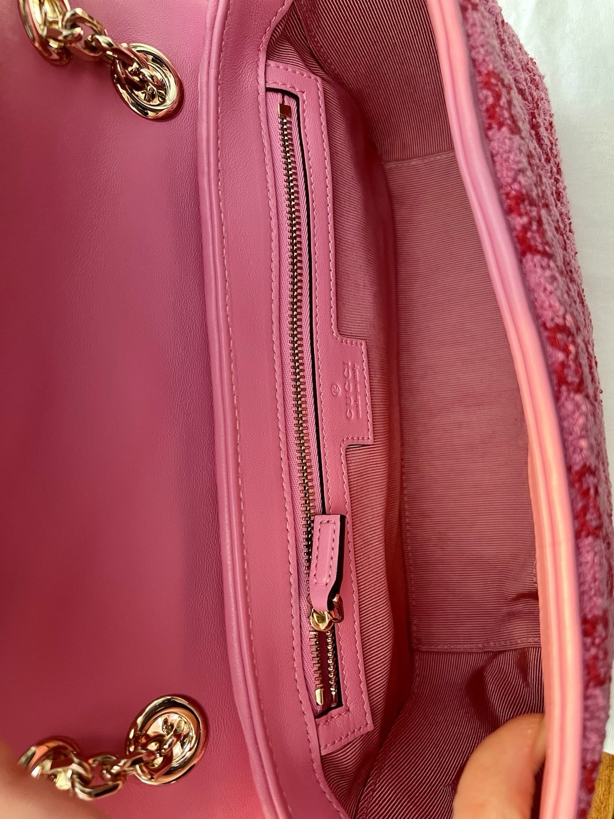 Gucci Marmont Boucle Tweed Red Pink Bag sold out HTF  thumbnail 5