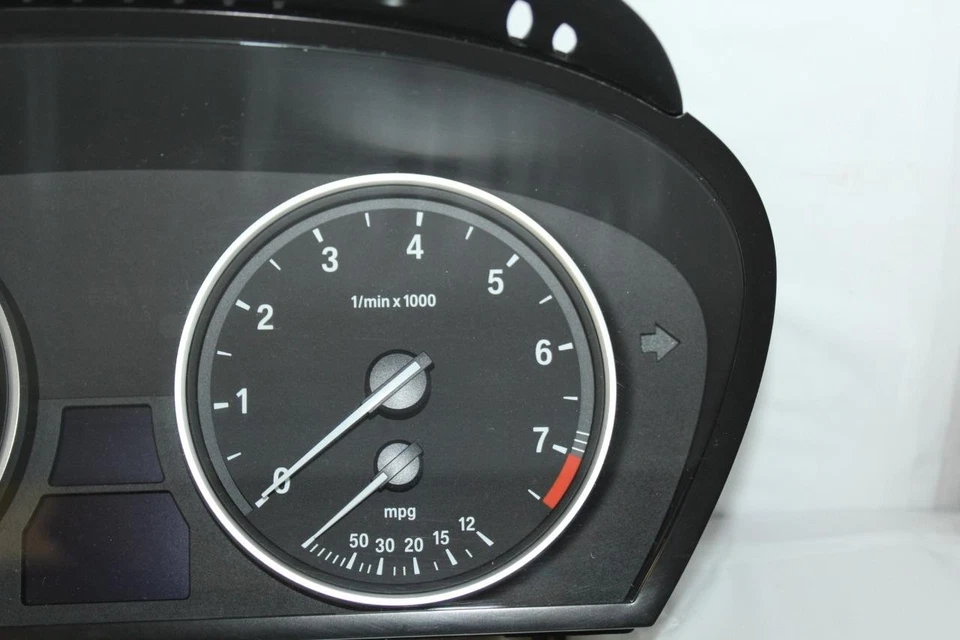 Cuadro de instrumentos velocímetro panel de instrumentos BMW 528i 535i 2008-2010 141.563 millas Foto 3 de 4
