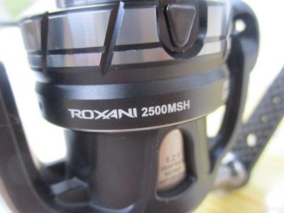 Abu Garcia Roxani 2500MSH Spinnrolle leichter glatter Griff