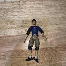 Tony Hawk The Aerialist Figure 2002 Art Asylum #86400 Real Flex Skateboard