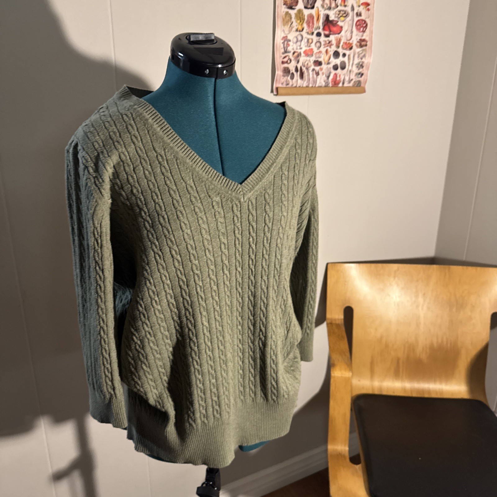 Natural Reflections Cable Knit Pullover V-Neck Sw… - image 1