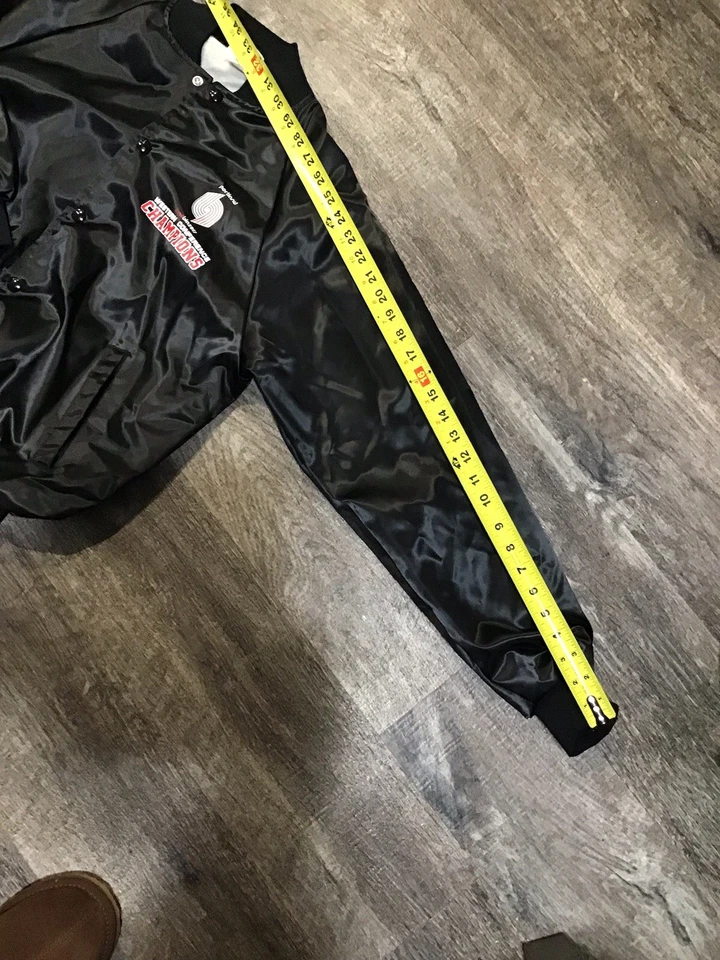 Lot 355-vintage 1990 Chalk Line Jacket  Portland Trail Blazers Champion Size M - Image 4 of 4