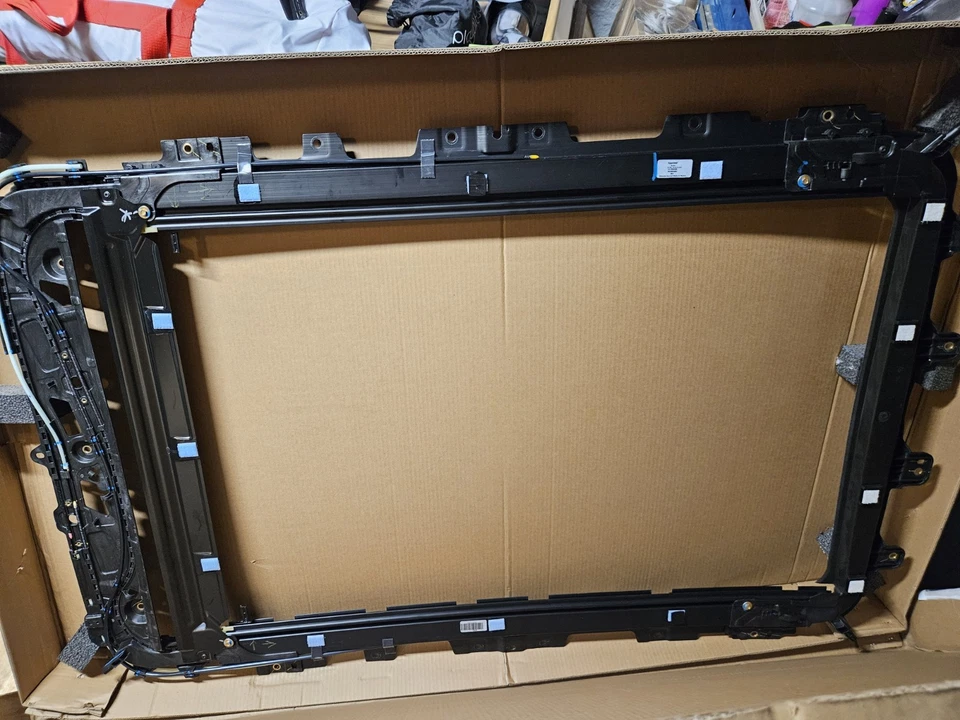 2024 JEEP Compass Sunroof Frame Frame ONLY - Image 2 of 4