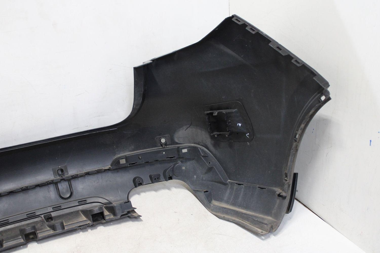 Rear Bumper Assembly MASERATI LEVANTE 21