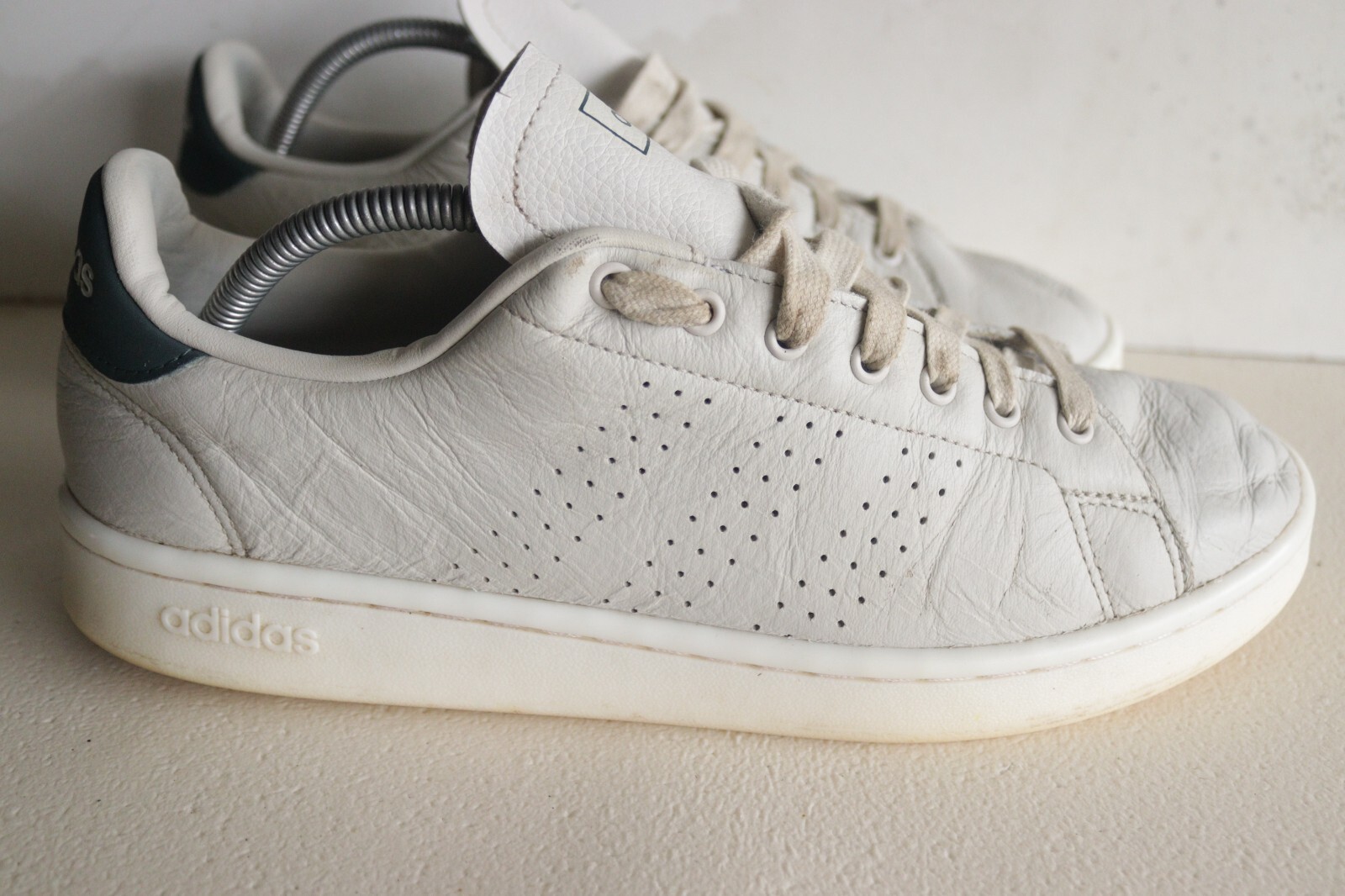 adidas advantage 26
