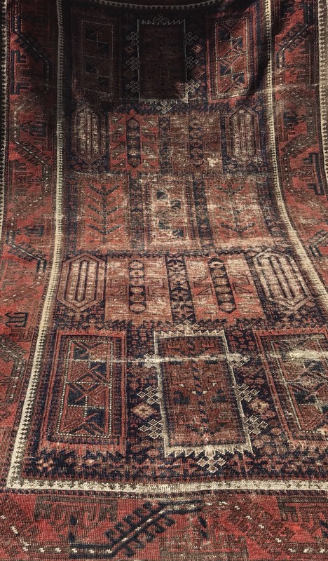 AN ATTRACTIVE ANTIQUE  TAYMOUREI , BALUCHSTAN RUG, COLLECTOR ITEM