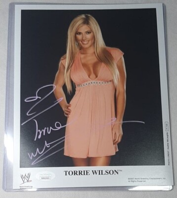WWE Torrie Wilson - signiert Autogramm 20x25 Foto zertifiziert COA JSA AUTO