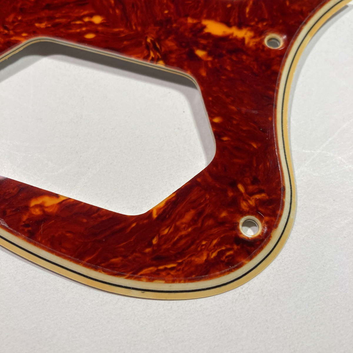 Pickguard Bianco Invecchiato 3 Strati Per Chitarra Elettrica Fender Jaguar, Aftermarket