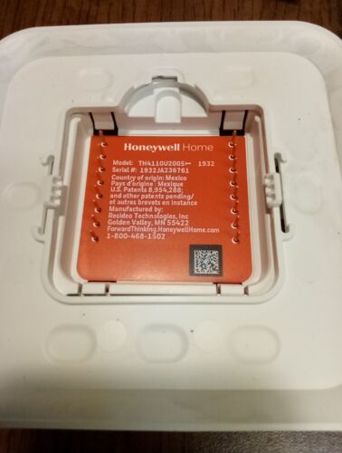 TH4110U2005Honeywell TH4110U2005/U T4 Pro Program Mable Thermostat, White - Picture 3 of 4