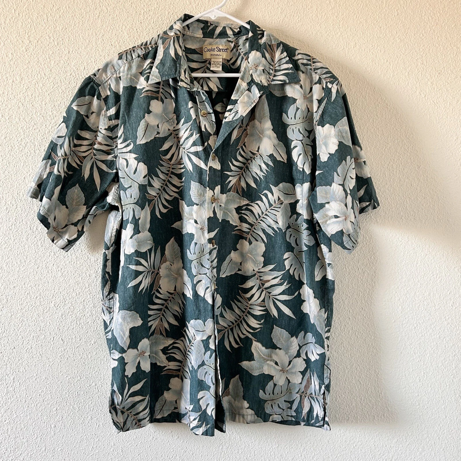 Cooke Street 100% cotton Hibiscus Palm leaf Luau Button up shirt Men Size XL