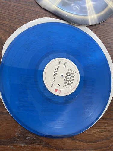 Stryper - The Yellow And Black Attack - 1986 Limited Ed Blue Color Vinyl (NM) - Picture 3 of 5