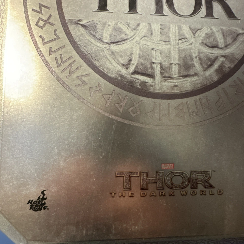 Hot Toys Marvel Thor: El Mundo Oscuro MMS 224 Figura Nueva Nunca Exhibida Foto 2 de 4