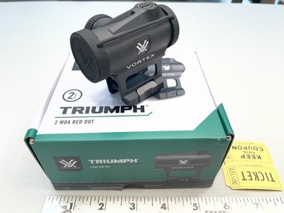 Factory new Vortex Triumph red dot rifle 2 MOA with riser TRI RD2 301125