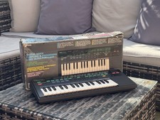 Yamaha VSS-30 Portasound Digital Voice Sampler Keyboard Synth