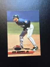 1993 Topps Stadium Club - Ken Griffey Jr #707