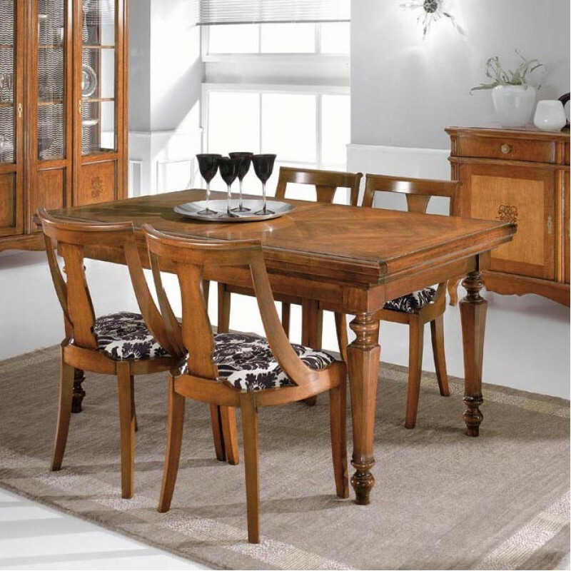 SALA DA PRANZO COMPLETA DI TAVOLO E SEDIE