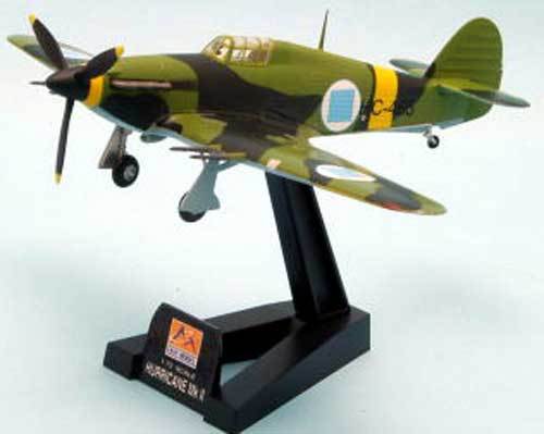 Easy Model - Hurricane MK.II Finland 1942 Finished Model 1:72 + Stand