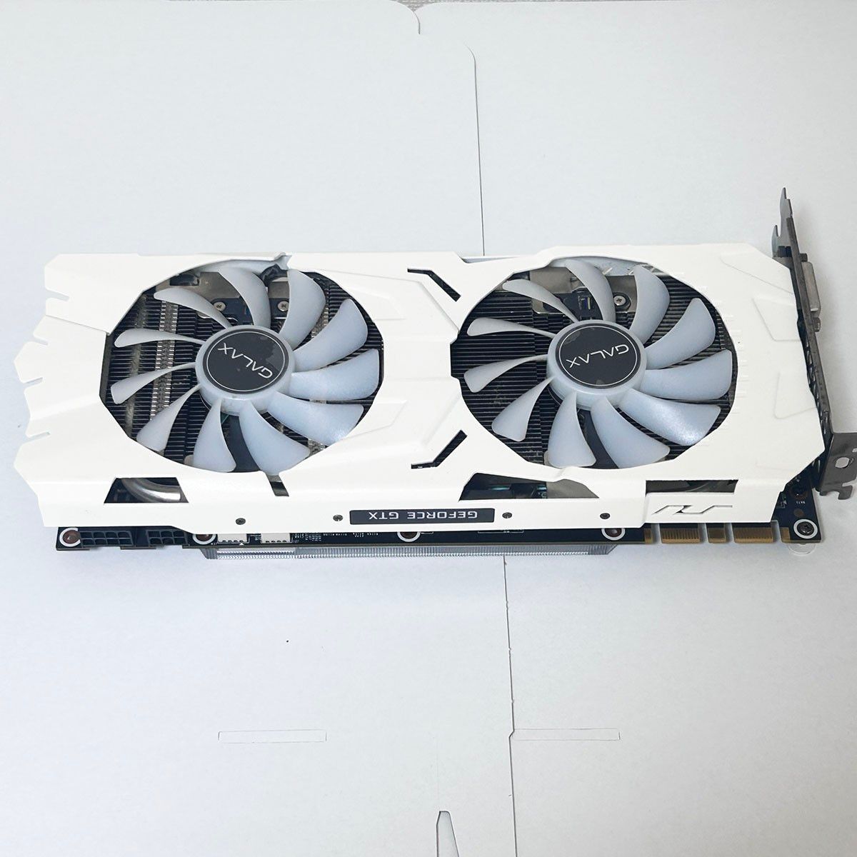 【中古美品】GALAX GTX1070ti 8GB OC 白 GALAX GeForce GTX 1070 Ti OC 8GB | eBay
