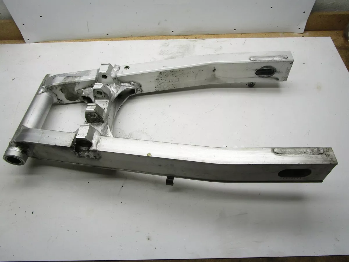 1985 Yamaha FZ750 FZ 750 fz750 FZ 750N SWINGARM SWING ARM