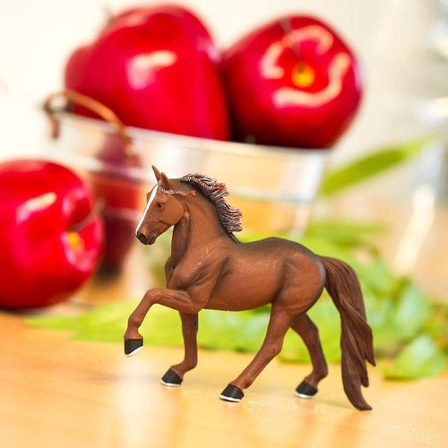 Tennessee Walking Horse 5" L 4" H Winner's Circle Horses 159305 Safari Ltd NIB - Picture 3 of 3