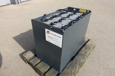 Batteria Trazione 24V 7PzS560 C5-Test 91% Piombo-Acido (Bagnato) Batteria per Carrello