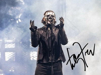 Tobias Forge signed Autogramm 6x4 FOTO Pre Print Musik