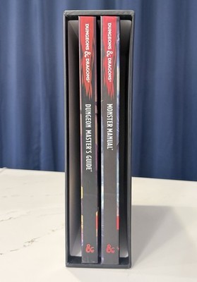 Dungeons & Dragons Core Rulebook Slipcase Set: 2 Books DMG & Monster Manual