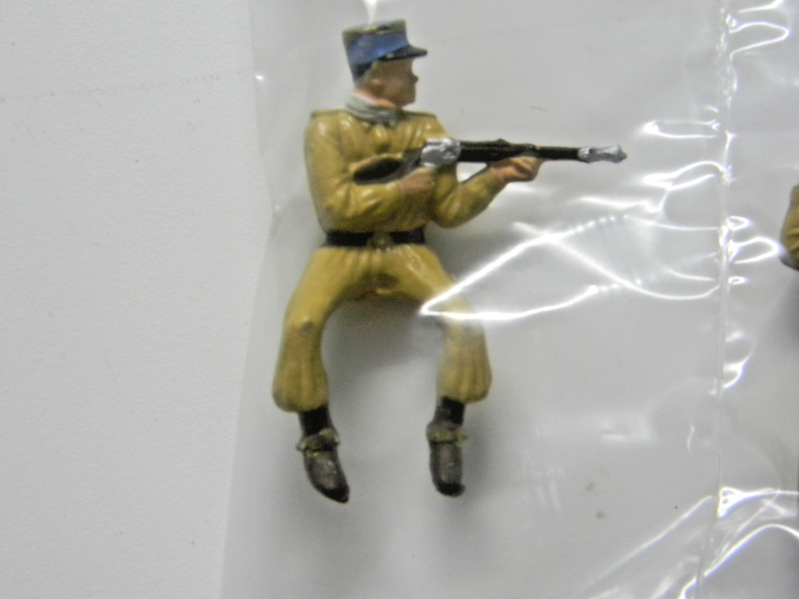 Picture 4 of 11