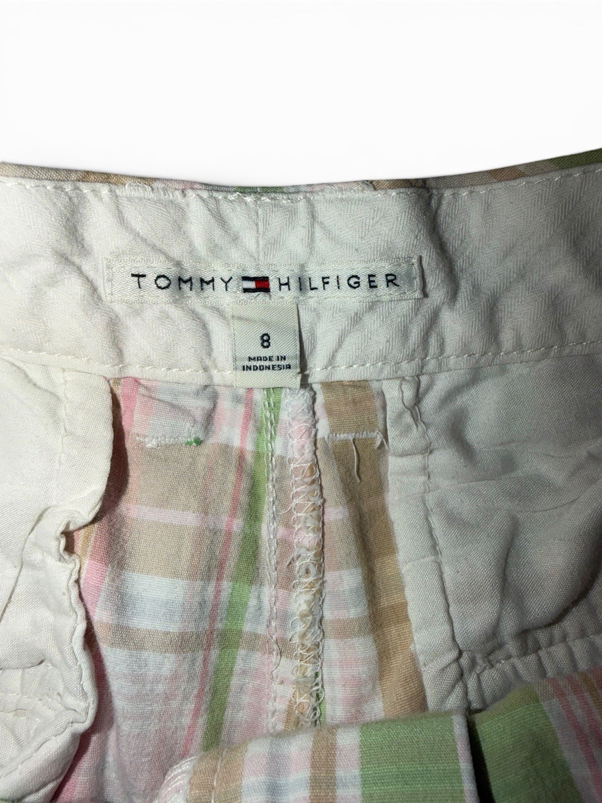 Tommy Hilfiger Womens 8 Y2K Plaid Chino Shorts Pink Green Preppy Cuffed 2007 image 3