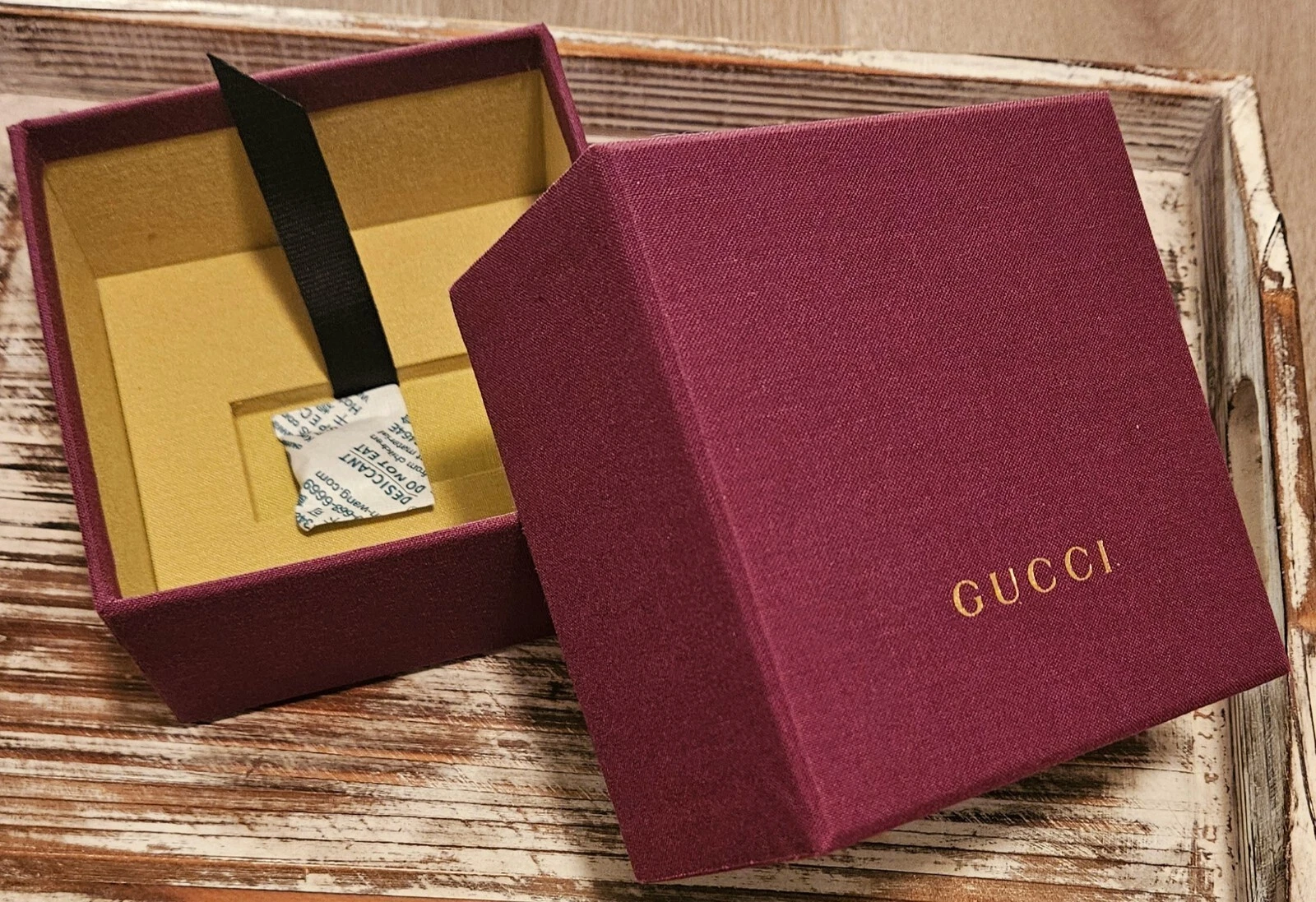 Authentique boîte cadeau pour montre à bijoux vide Gucci 4,5