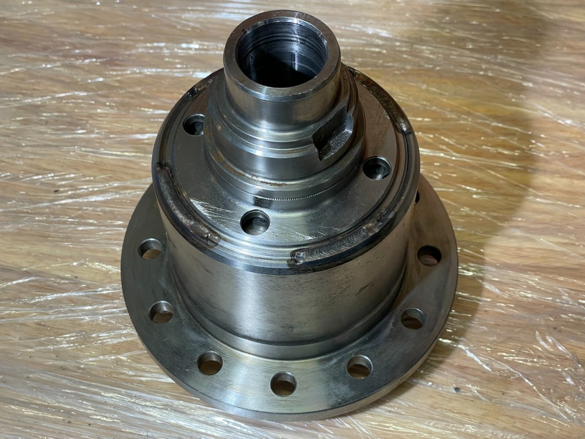 パーツ STI FD RD SUBARU STI 6 SPEED FRONT DIFF / SURE TRACK? TAKEN FROM DCCD