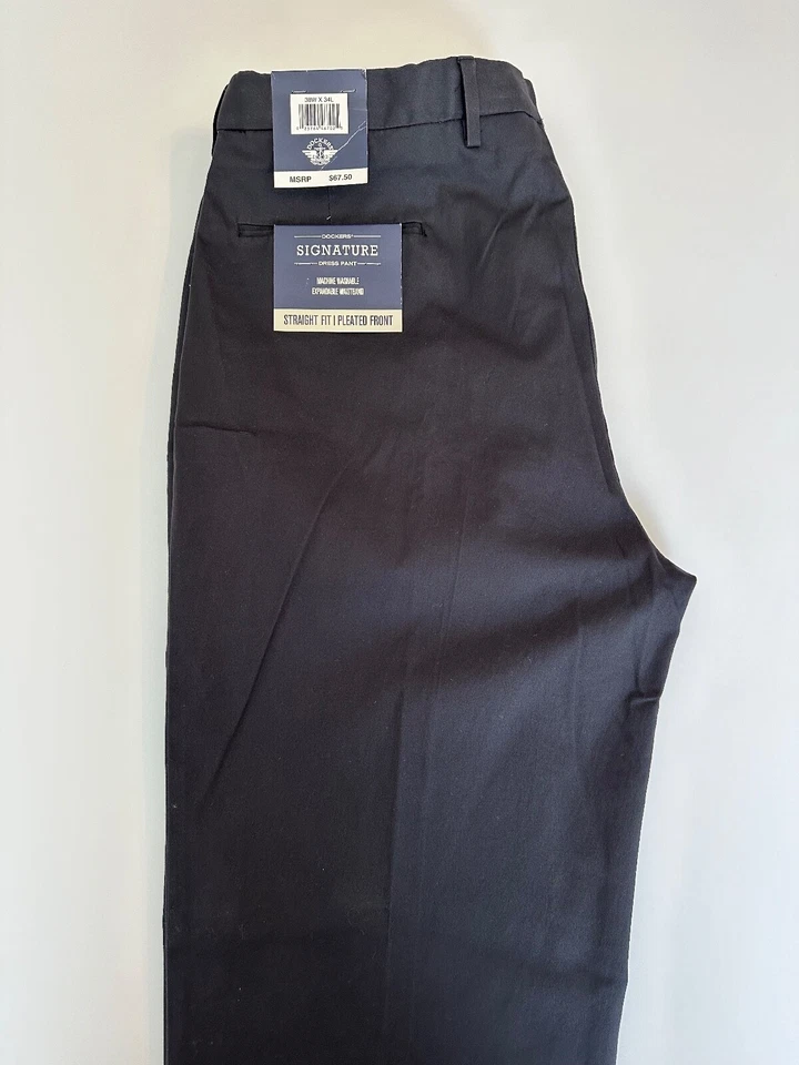 Dockers Black Signature Pleated Dress Pant Straight Fit Pant Size W38 X L34 - Image 2 of 4