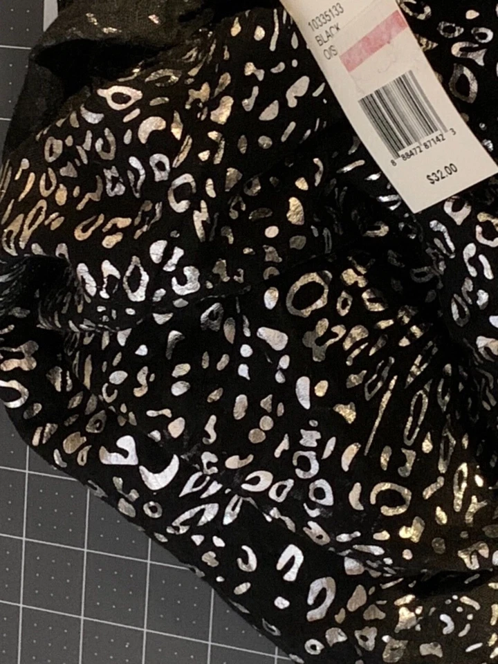 Coleção 18 cachecol Infinity Loop preto e branco estampa de leapord franja OG32$ NOVO COM ETIQUETAS - Imagem 2 de 3