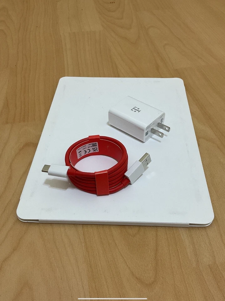 NEW Original Genuine OnePlus 9 Pro 5G OnePlus 8 & 8T 5G OEM 15W Type C  Charger - Image 2 of 4