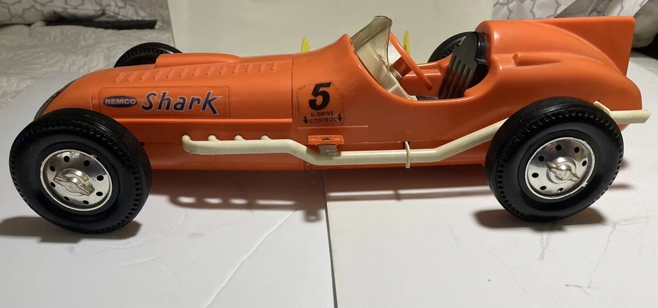 Vintage Remco Shark 1961 Battery Operated You Control Tether Car With String - Image 3 of 4