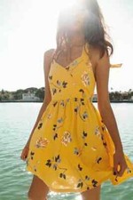 UO Pippa Halter Mini Dress Floral Printed Smocked Wrap Urban Outfitters XS NEW