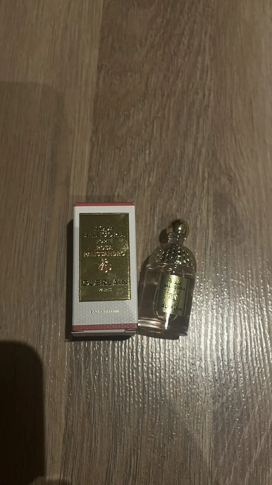 Guerlain Parfum „ROSA PALISSANDRO“ EDP 7.5ml NEU