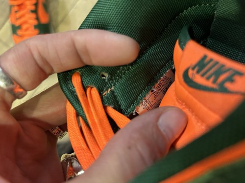 Size 9.5 - Nike Dunk Low Miami Hurricanes - Picture 8 of 11