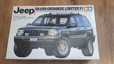 Tamiya Jeep Grand Cherokee Limited V8   1:24   Ungebaut & OVP