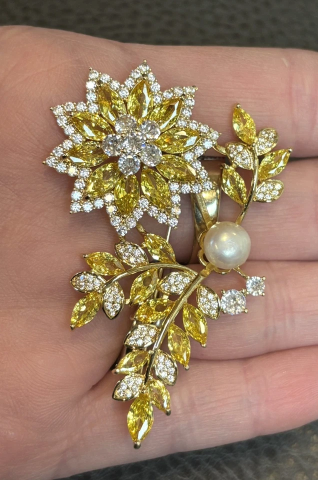 Brilliant CZ Cubic Zirconia Yellow Rose Flower Brooch Pin 14K Yellow Gold Plated - Image 2 of 4