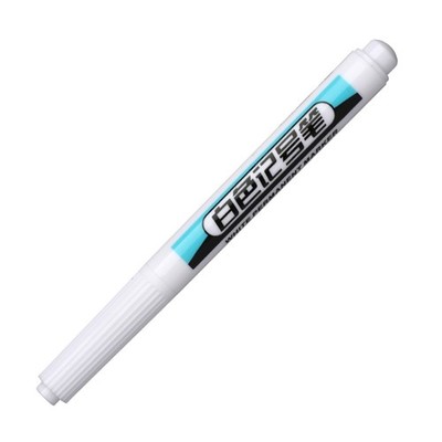 4x Marker Pens Oil-based Permanent Markers White Markers Waterproof Paint Pens