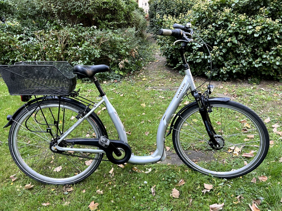 Damen Herren Tiefeinsteiger, 28 Zoll Nabendynamo 7 Gang Alu Top