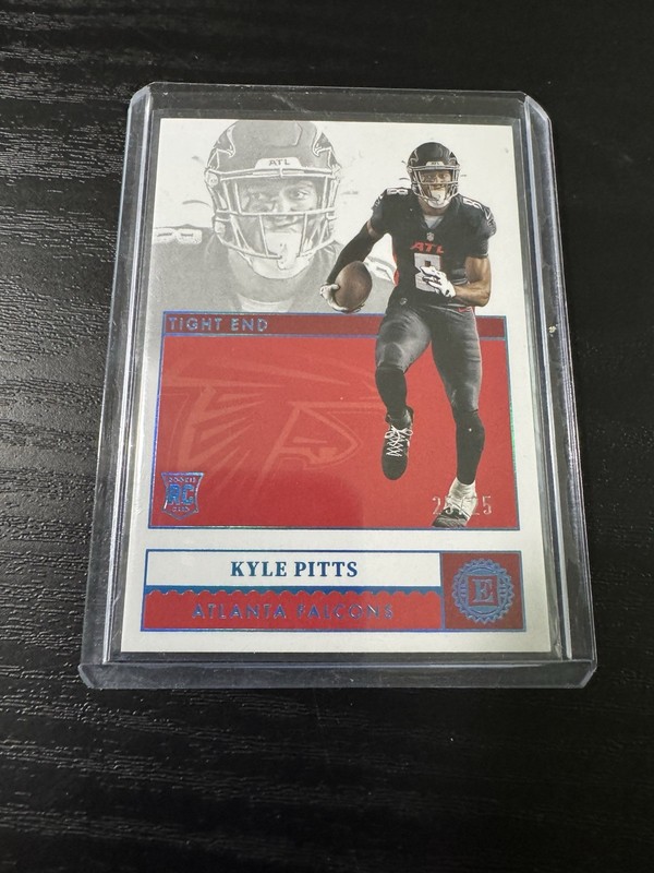2021 Panini Encased - Rookie Kyle Pitts #110 Sapphire /25 (RC)