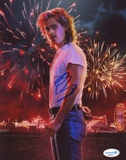 Dacre Montgomery Stranger Things Autographed Signed 8x10 Photo ACOA