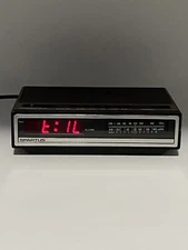 Vintage Spartus 0107-61 Faux Woodgrain Digital Alarm Clock See Description