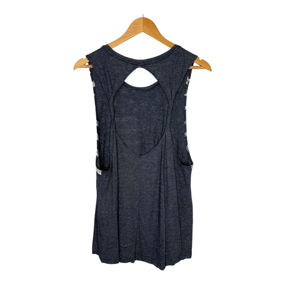 Camiseta sin mangas BCG bandera americana patriótica sin mangas recortada espalda azul para mujer talla XL Foto 3 de 4