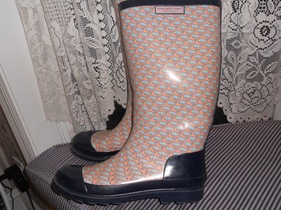 whale rain boots