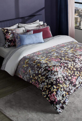 Ted Baker Jasmine Duvet Cover + Two King Shams Black.  Brand New.