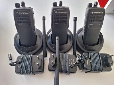 3x motorola GP340 VHF charger + antenna 136-174 100% OK OK don't have battery - Bild 1 von 4