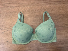 PINK Victoria's Secret Spring Green 32DD Wear Everywhere T-Shirt Light Lined Bra